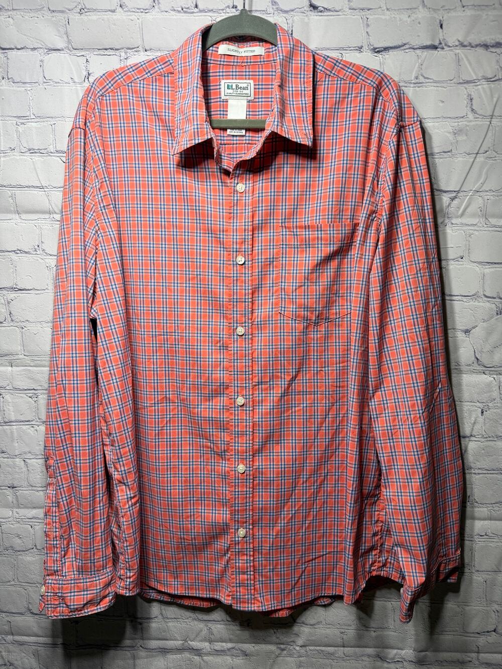 L.L.Bean Slightly Fitted Plaid Button Down Pink Blue Sz XL Casual